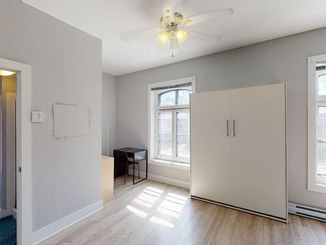 Laurier Apartments
