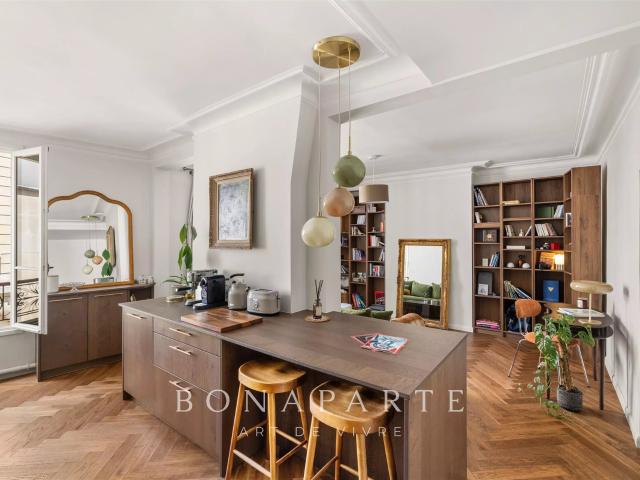Lauriston / Victor Hugo – Élégant 2 Pièces Entièrement Rénov. 46m² Paris 16ème