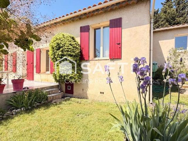 Lauris 84360 Villa avec dépendance sur jardin arboré