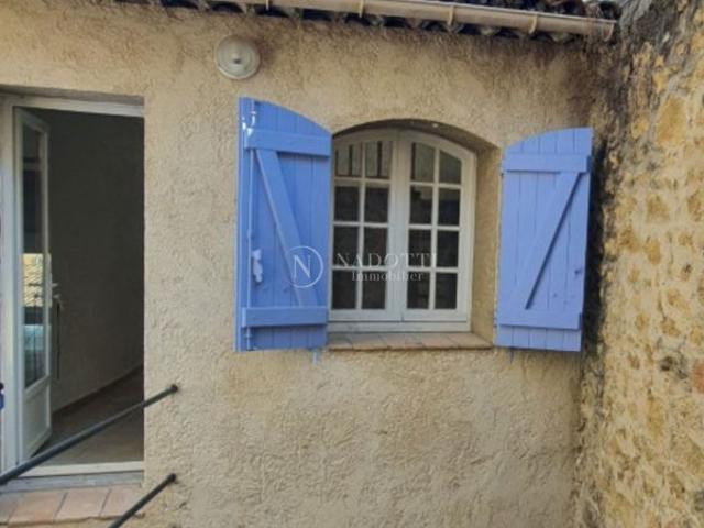 Appartement T3 avec cave et Garage Lauris Sud Luberon
