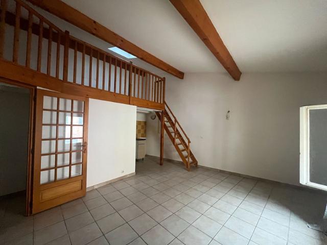 Lauris appartement type 3 de 54,56 m²