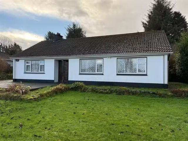 Lavy More, Charlestown, Mayo, F12 PR64