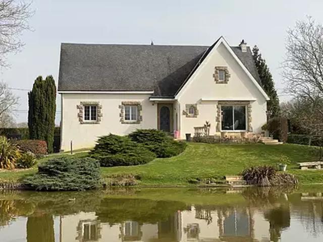 Laval 53000 Achat / Vente maison 9 pièces t9 au dernier étage terrasse