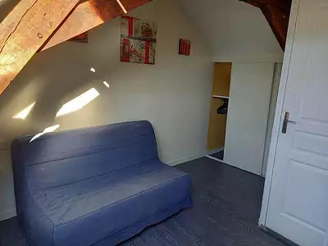 Laval 53000 Location appartement 1 pièce t1 au dernier étage