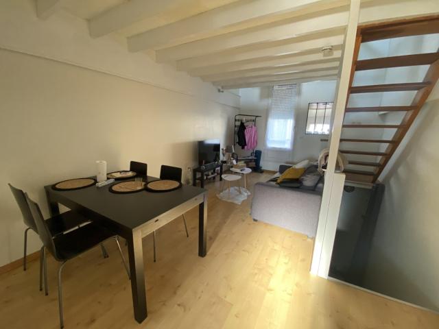 LAVAL Avesnières, pour investisseur, un appartement en Duplex