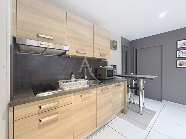 Laval Location Appartement 53