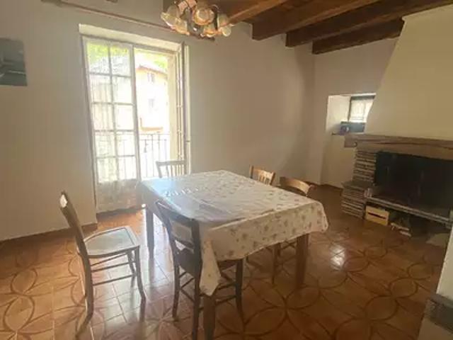 Laval Roquecezière 12380 Achat / Vente maison 5 pièces t5