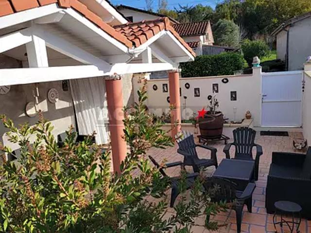 Lavaur 81500 Achat / Vente maison 4 pièces t4 au dernier étage terrasse