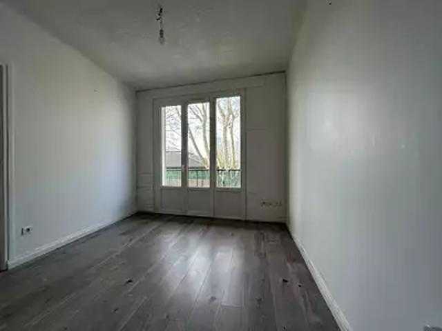 Lavaur 81500 Location appartement 3 pièces t3 balcon