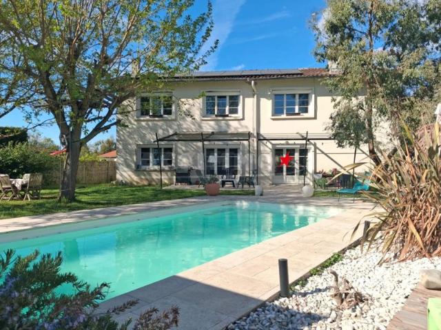 LAVAUR MAISON FAMILIALE AVEC PISCINE