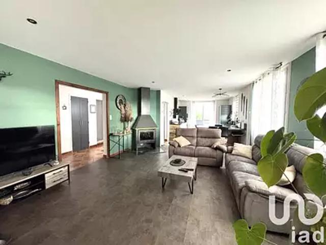 Lavelanet 09300 Achat / Vente maison 8 pièces t8