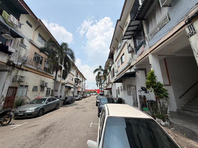 Lavender Park Shoplot Apartment Kulai For Sale