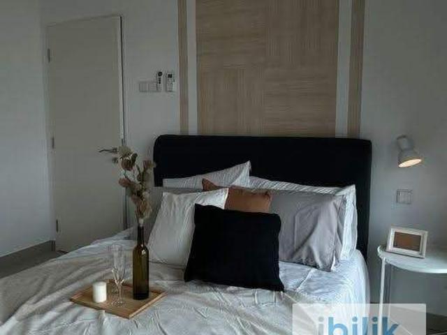 Lavile Residence Room | Walking MRT Maluri | Condo Facilities Included