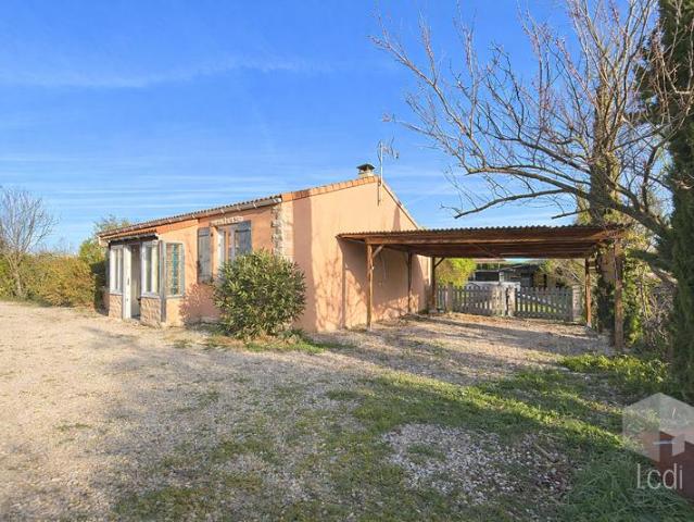 LAVILLEDIEU, maison de 85 m2 de plain pied