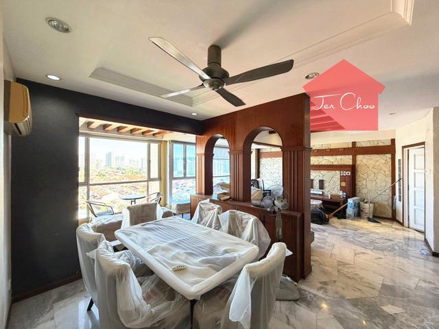 Lavinia Apartment duplex 2400sf 2 carparks sungai nibong bukit kecil