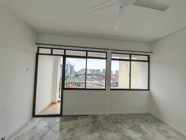 Lavinia 1100sf well maintain