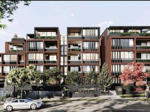 Lavish 2 Bedroom Apartment for Sale !