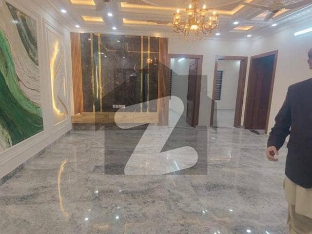 Lavish Bungalow For Sale
