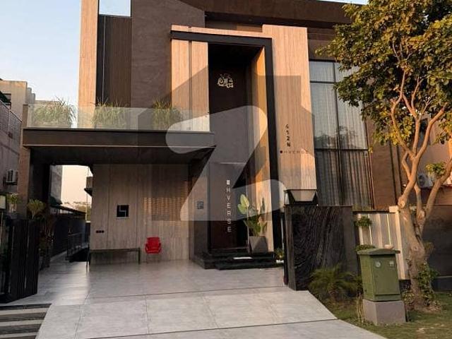 Lavish House Available For Sale At Prime Location Of DHA Very Reasonable Price