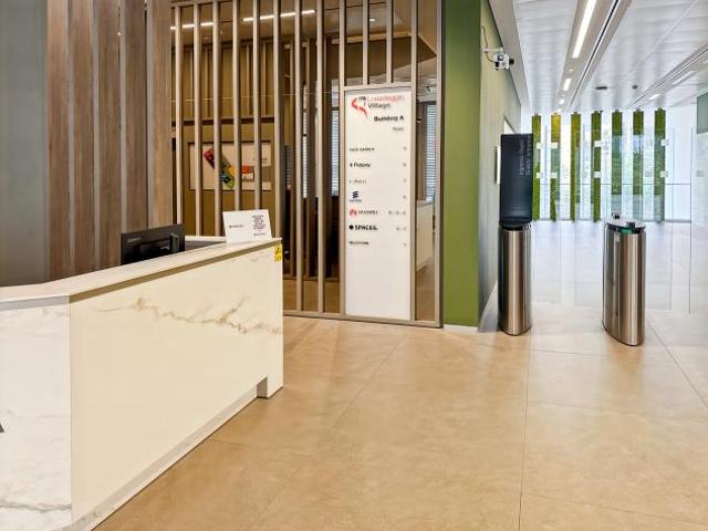 Lavora da qualsiasi luogo con un ufficio virtuale a Milan, Lorenteggio