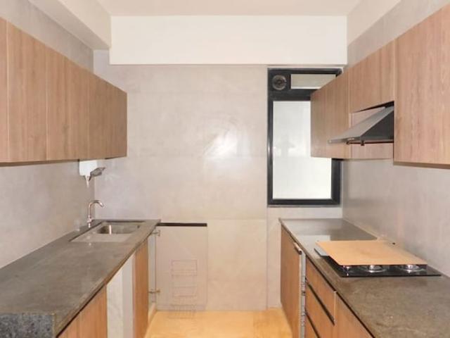 Laxmi Niwas Khar West 3 Bedroom 1050 Sq. Ft. Apartment in Khar West Mumbai Listing ID: #10068