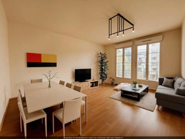 Appartement T4 avec parking et cave CARRE DE L'HORLOGE MORANGIS