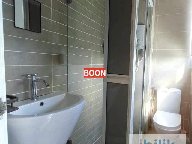 LD Legenda Kozi Square Big Window @ Studio Unit