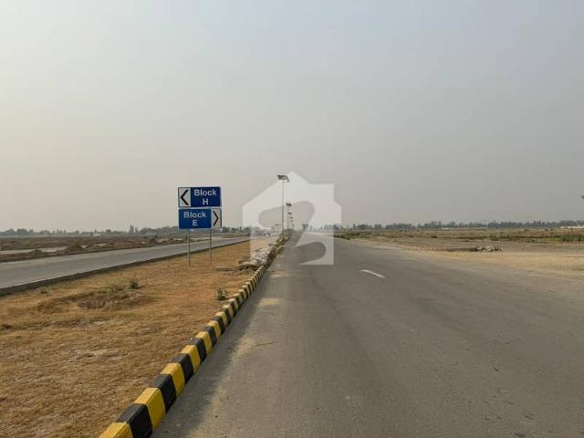 LDA City Phase 1 Block J Residential Plot For sale Sized 5 Marla