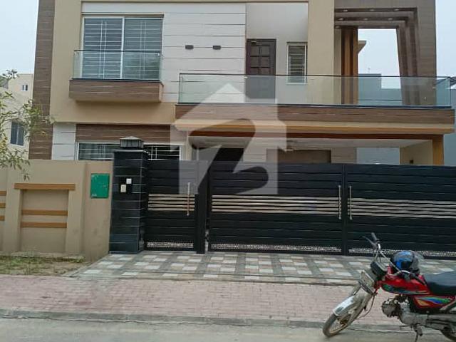 Lda Approved with Gas Supply, Green Meter Connection 10 Marla House For Sale In Northern District Bahria Orchard Phase 1 Lahore