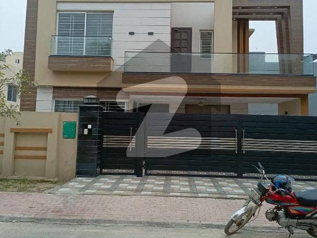 Lda Approved with Gas Supply, Green Meter Connection 10 Marla House For Sale In Northern District Bahria Orchard Phase 1 Lahore