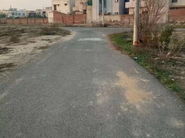 Lda Avenue 1 D block Rs 66,00000/ Lahore LDA Avenue ID 54872