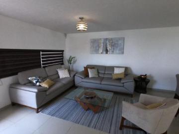 LDT CASA EN VENTA AMUEBLADA EN CONDOMINIO CATANIA, A UN COSTADO DE UNIVERSIDAD CUAUHTEMOC