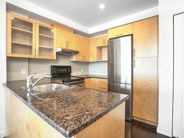 Le 400 Sherbrooke ouest 1 Bedroom Apartment for Rent at 400 400, Sherbrooke Ouest, Montréal, QC H3A 0A9 Quartier Ville Marie