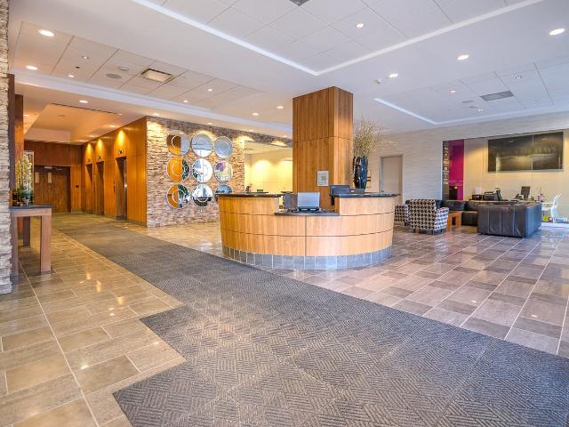 Le 400 Sherbrooke ouest Studio Apartment for Rent at 400 400, Sherbrooke Ouest, Montréal, QC H3A 0A9 Quartier Ville Marie