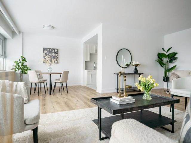 Le 4300 1 Bedroom Apartment for Rent at 4300 Boul De Maisonneuve O, Westmount, QC H3Z 1K8