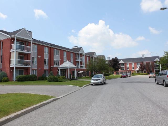 Le 3455 Marie Rivier, St Hyacinthe