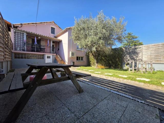 LE TEIL MAISON FAMILIALE AVEC STUDIO INDÉPENDANT