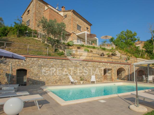 Le Terrazze del Belvedere 320m² Ficulle