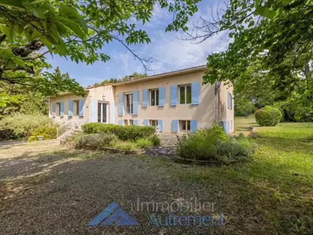 Le Tholonet 13100 Achat / Vente maison 11 pièces t11 piscine
