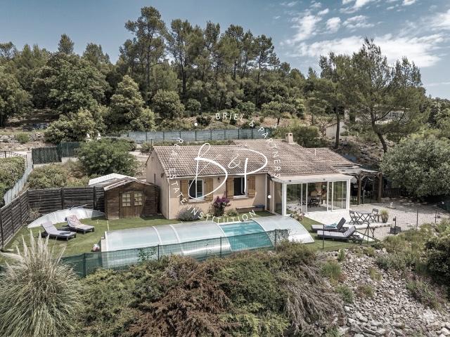 Le Thoronet, 3 chambres, position dominante, piscine