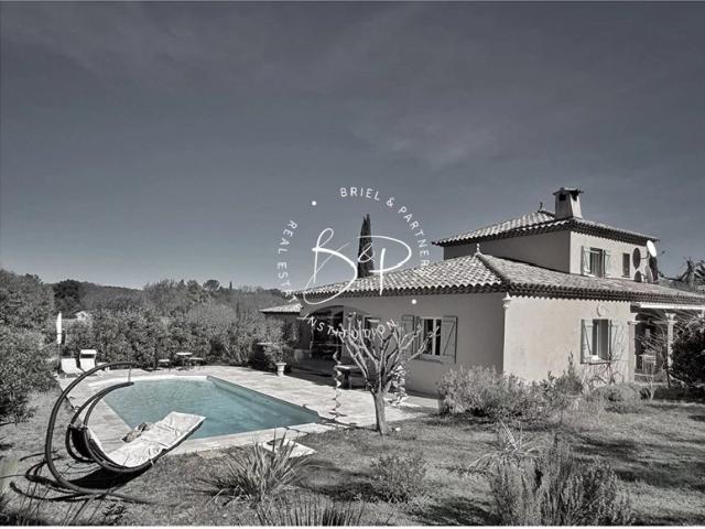 Le Thoronet, à vendre, villa 150 m², 3 Chambres, 2300 m² de terrain, piscine