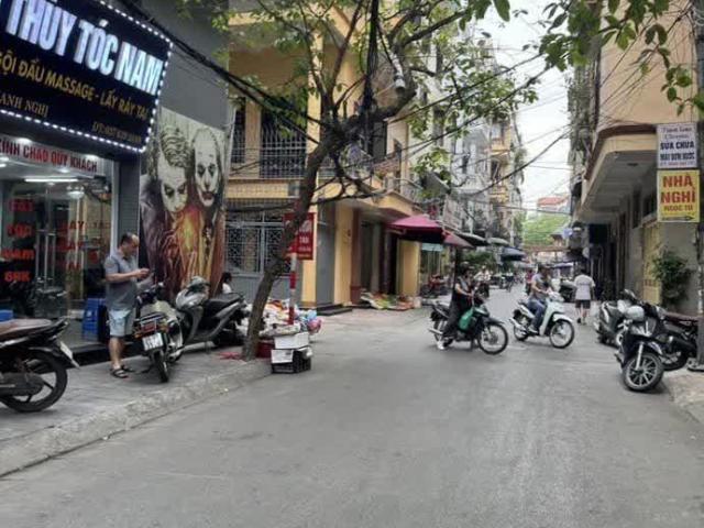 Lê Thanh Nghị 35m*5T có thang máy ngõ thông giá 9.8 tỷ sổ đỏ chính chủ