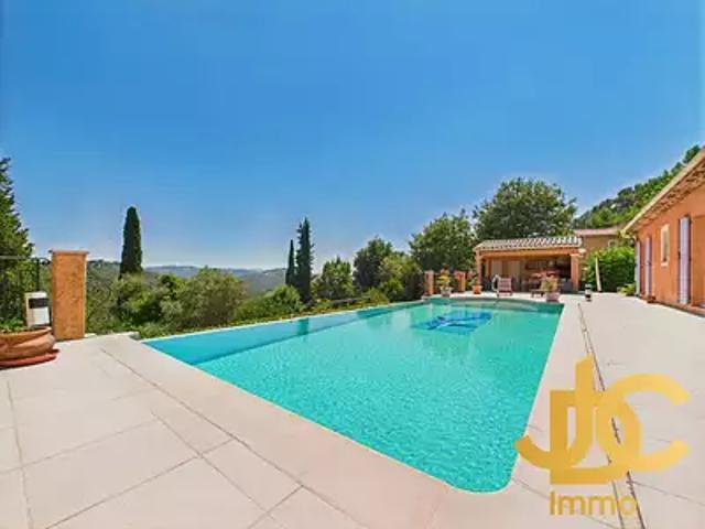Le Tignet 06530 Achat / Vente maison 5 pièces t5 au dernier étage piscine