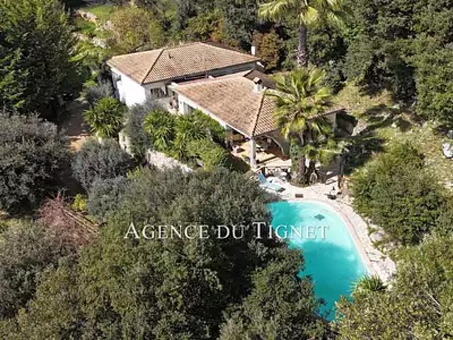 Le Tignet 06530 Achat / Vente maison 5 pièces t5 piscine