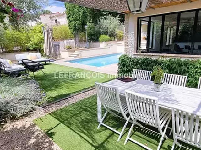 Le Tignet 06530 Achat / Vente maison 8 pièces t8 piscine