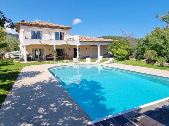 LE TIGNET PROPRIETE 257m2