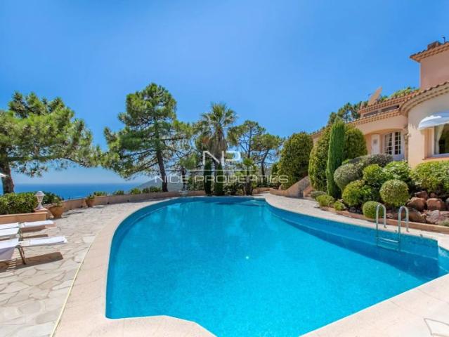 Le Trayas: Exceptionnelle villa avec vue mer panoramique