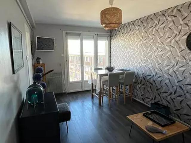 Le Tréport 76470 Achat / Vente appartement 2 pièces t2 au dernier étage