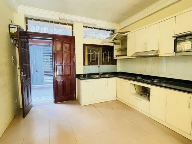 Lê Văn Lương Thanh Xuân, Ô Tô Tránh, Vỉa Hè, 42 M2, Mặt Tiền 4m, Giá Nhỉnh 14 Tỷ