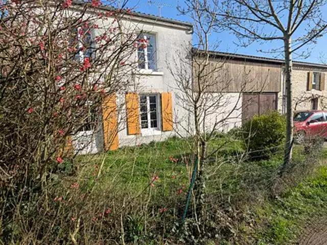 Le Vanneau Irleau 79270 Achat / Vente maison 8 pièces t8